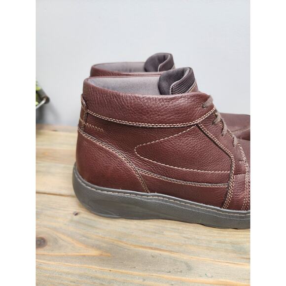CLARKS Charton Vibe Mens Chukka Boots Size 13 Medium main image 9